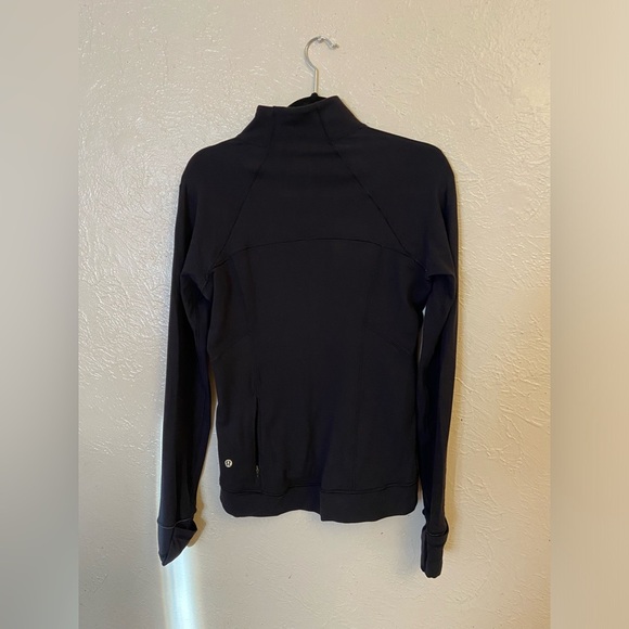 Lululemon sweater - Picture 4 of 9